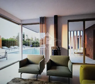 MODERNA NOVOGRADNJA S BAZENOM I VELIKOM OKUĆNICOM - cover