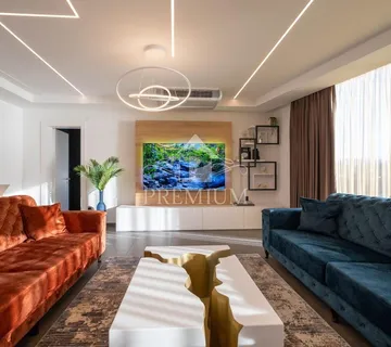 PENTHOUSE U NOVOGRADNJI SA ČAROBNIM POGLEDOM - cover