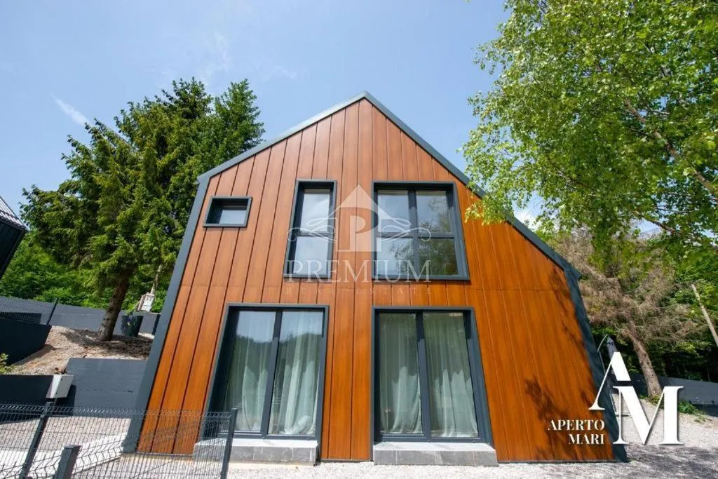 KUĆA ZA ODMOR U SRCU GORSKOG KOTARA - cover