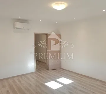 TROSOBNI STAN U CENTRU PULE, ADAPTACIJA 2025 - cover