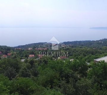 PREKRASNA VILA SA VELIKOM OKUĆNICOM, POGLED, GARAŽA - cover