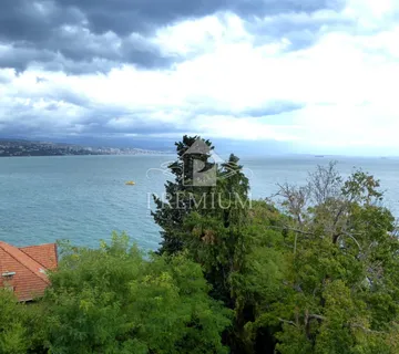 STAN U OPATIJSKOJ VILI BLIZU ŠETNICE, CENTAR - cover