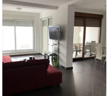 MODERAN STAN SA PANORAMSKIM POGLEDOM, PARKING - cover