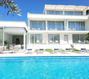 Hotel U Zadru - Zadar