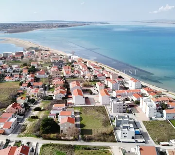 NIN- Stan S8- dvosoban stan s krovnom terasom