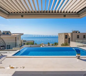 Vila Rossa s prostranim pogledom - cover