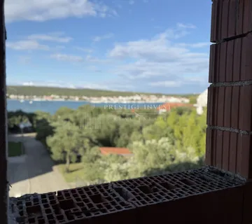 SUKOŠAN - 30m OD PLAŽE- POGLED NA MORE- S2- vrt - cover