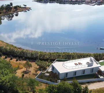 Exlusivna vila Nin- Prvi red uz pješćanu plažu