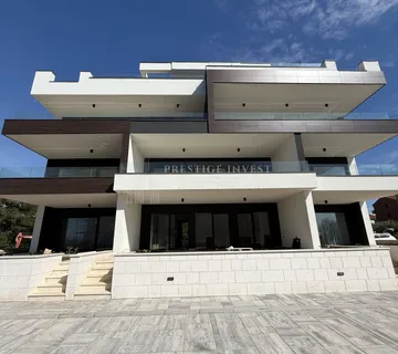 Drugi red uz more- S4- Dvosoban stan 20m od plaže - Zaton, Nin