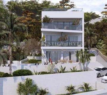 Luksuzni Penthouse Tonius – prvi red do mora - Ciovo - Okrug Gornji, Okrug