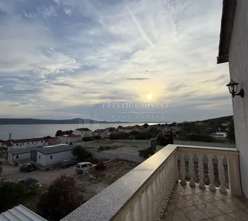 SVETI PETAR- Kuća s pogledom na more- 2 trosobna stana - cover