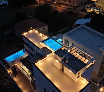 KOŽINO - Trosoban stan - pogled na more - cover