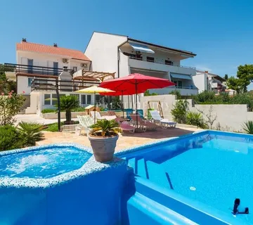 Villa prvi red uz more, Trogir, Čiovo - Žedno, Trogir