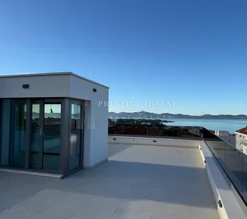 ZADAR BORIK- Penthouse S6 s tri sobe i dvije kupaonice