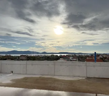 SUKOŠAN NOVOGRADNJA-S5 Dvosoban penthouse s krovnom terasom - cover