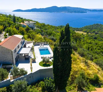 DUBROVNIK- Vila na osami s panoramskim pogledom