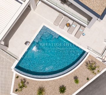 Split, Villa Olea - cover