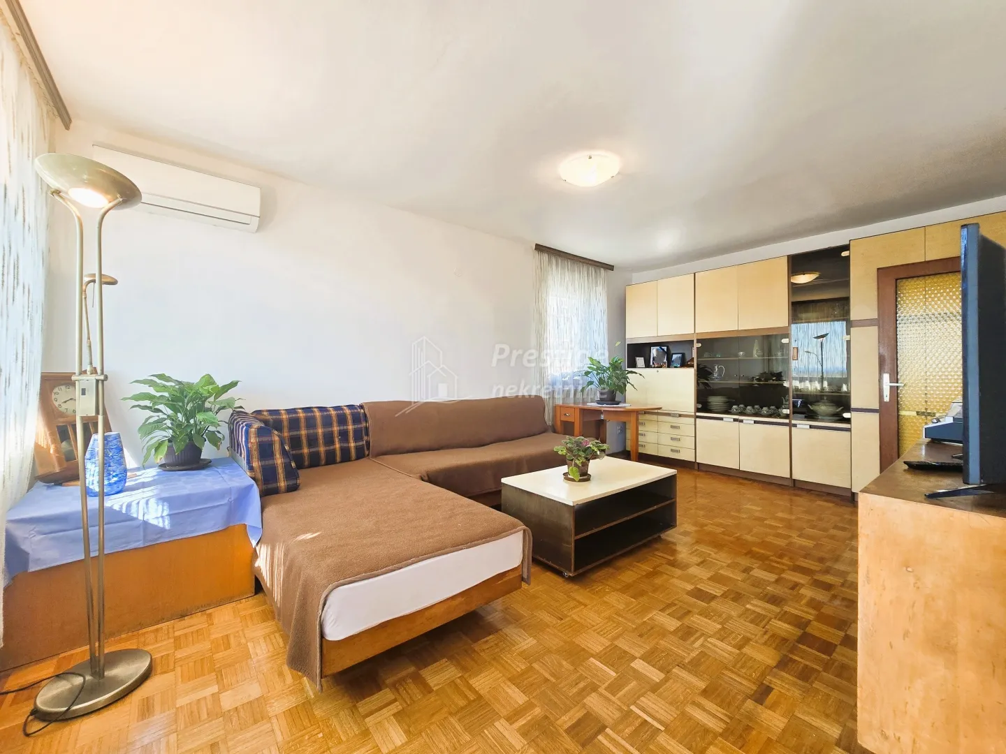 Trešnjevka, Dom sportova, prostrani stan, 85m2 - cover