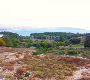 Grad Krk, atraktivno građevinsko zemljište, 948 m2 - cover