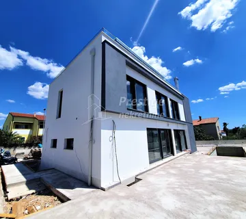 Rovinj-moderna luksuzna vila!