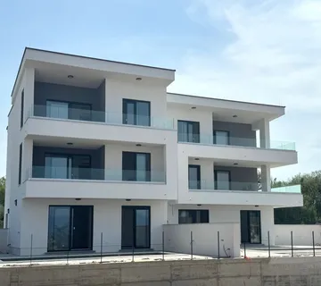 Apartman, prodaja, Malinska, Hrvatska, 115 m2, 470.000,00 EUR - Malinska, Malinska-Dubašnica