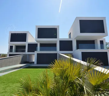 Kuća, prodaja, Malinska, Hrvatska, 180 m2, 1.300.000,00 EUR - Malinska, Malinska-Dubašnica