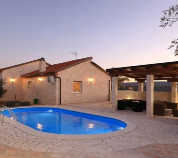 Pridraga- Prekrasna Kamena Villa S Bazenom,oaza Mira I Prirode - Pridraga, Novigrad