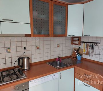 Apartman za do 5 radnika u okolici Pazina - cover