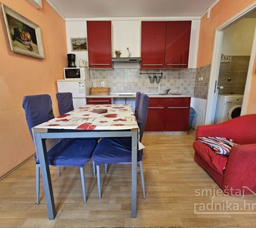 Apartman za do 4 radnika - cover