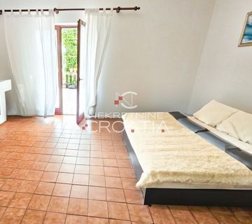PRIZNA: 1. RED DO MORA, 2 APARTMANA! (prodaja) - cover