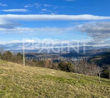 ISTRA, MOTOVUN, ZAMASK, GRAĐEVINSKO ZEMLJIŠTE, PRODAJE SE - cover