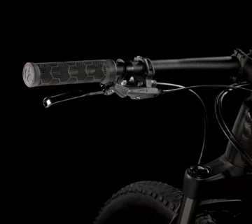 Bicikl Trek Procaliber 6 2024 Black'Lithium Grey - cover