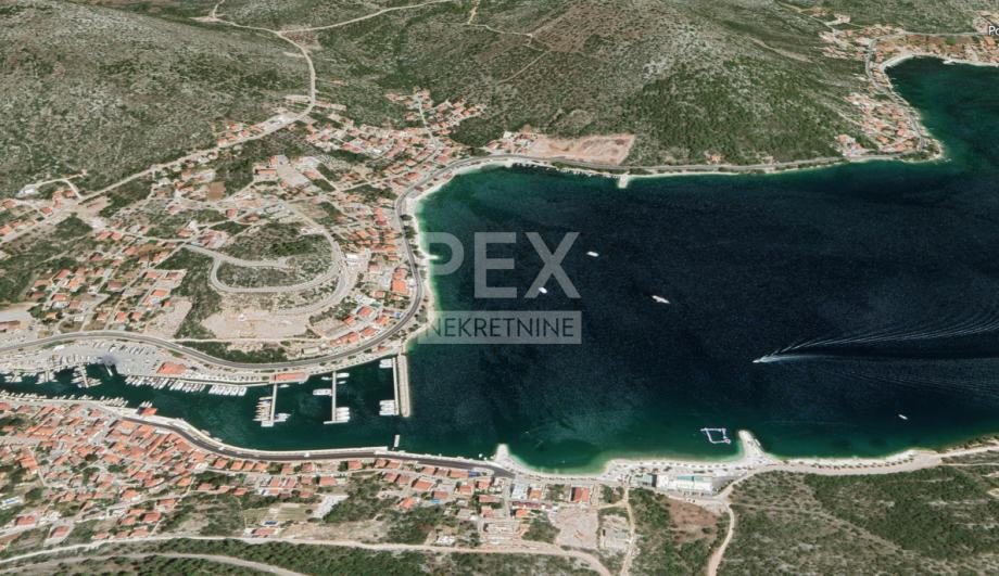 prodaja-gradevinsko-zemljiste-marina-trogir-1613-m2-slika-205737441