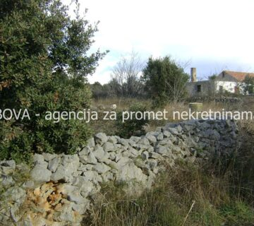 Građevinsko zemljište 2336 m2 u Vrsima, Zadar *800 m OD MORA*  (ID-1713) - cover