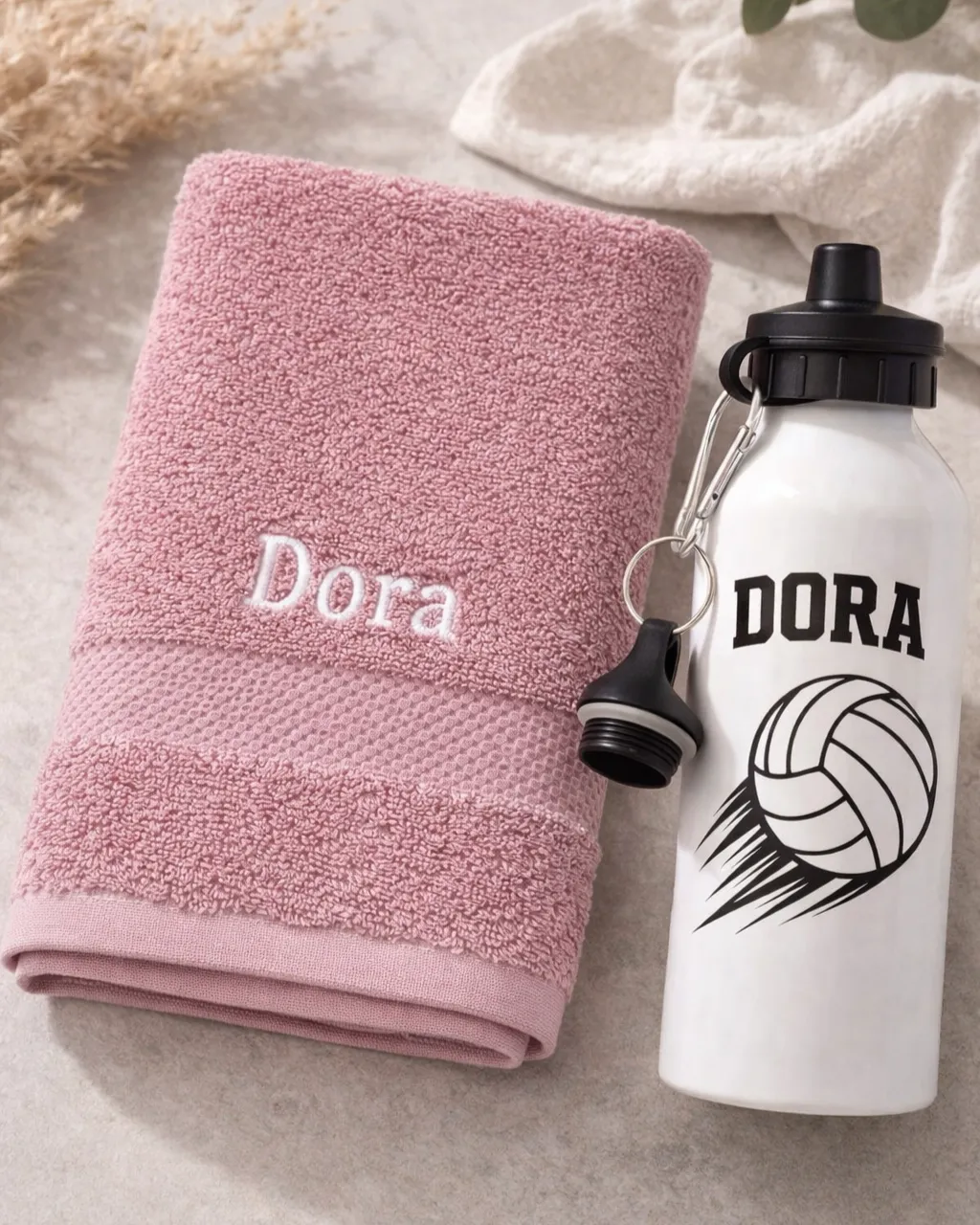 Komplet za trening – rozi ručnik i boca za vodu - cover
