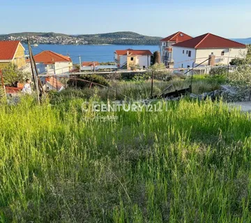 GRAĐEVINSKO ZEMLJIŠTE 525 M2 SEGET DONJI-PRODAJA - cover