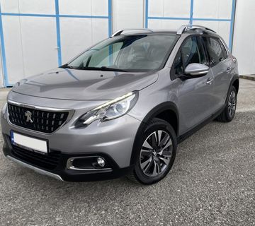 Peugeot 2008 1,2 PureTech 110 ALLURE | JAMSTVO | KOŽA | NAVI | TEMP |  - cover