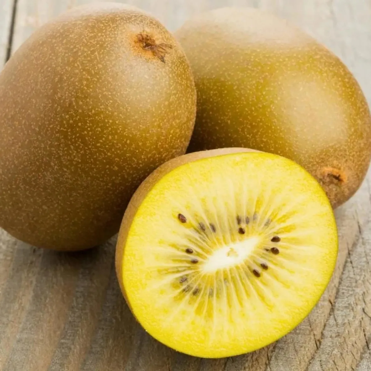 ACTINIDIA DE.”Gold” kiwi - cover