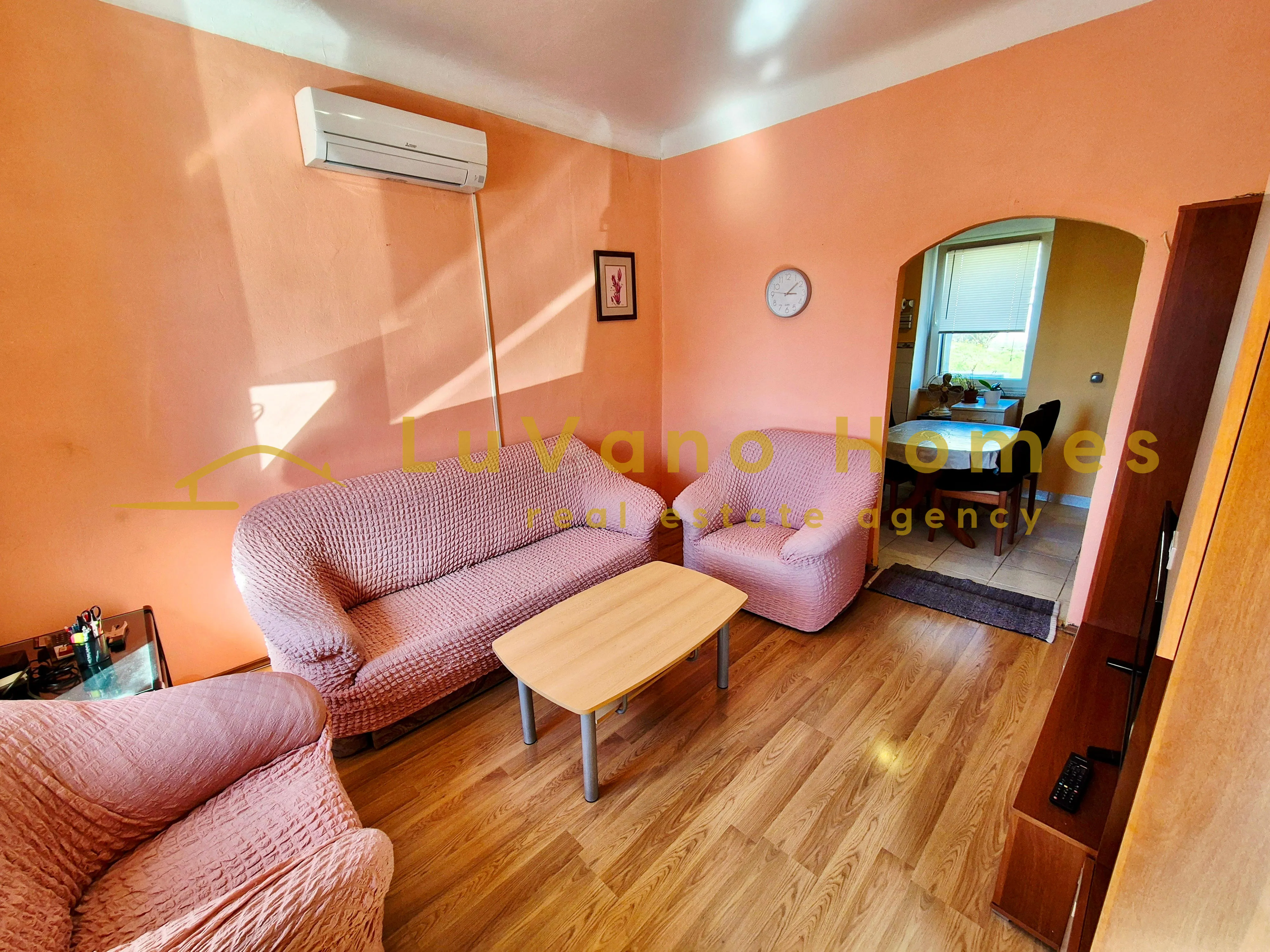 Krasica, Centar – Stan 2S+DB 70 m², 3x Parking, za radnike - cover