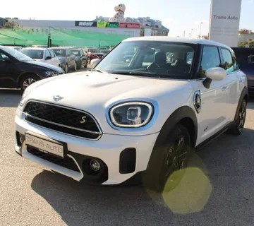 Mini Countryman SE ALL4 AUTOMATIK *LED, NAVIGACIJA, KAMERA* - cover