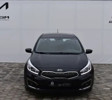 Kia Ceed 1.6 CRDI LX Champion *HR* SERVISNA,1.VLASNIK, JAMSTVO* - cover