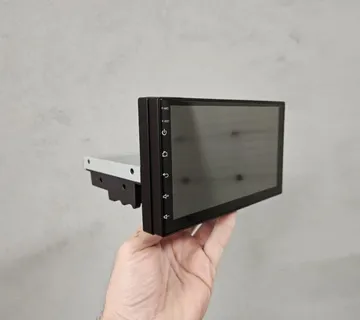 UNIVERSAL MULTIMEDIA | 7" | Android 13 | 2GB | Carplay | 1DIN | Ts18 - cover