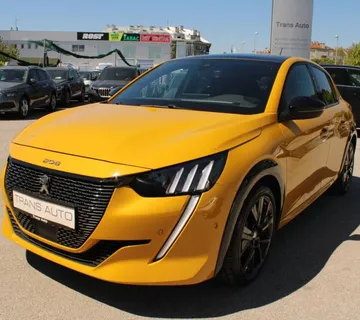 Peugeot 208 1.2 130ks GT Line AUTOMATIK *PANORAMA,LED,KAMERA* - cover
