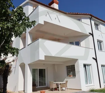 Stan 135 m2, Prizemlje, Banjole - Banjole, Medulin