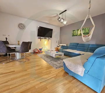 Stan: Ravnice 2S+DB 95 m2 Parking, Vrt - cover