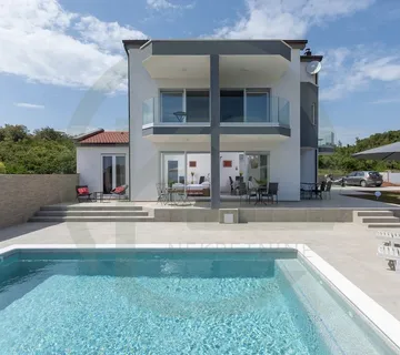Moderna vila sa bazenom, Marčana 200 m2! - cover