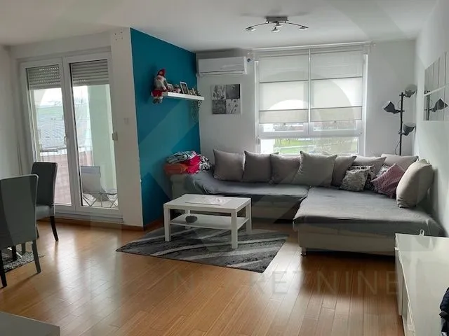 Naselje IVER, 4-sobni 93,17 m2 + GPM 13,75 m2, lift - cover