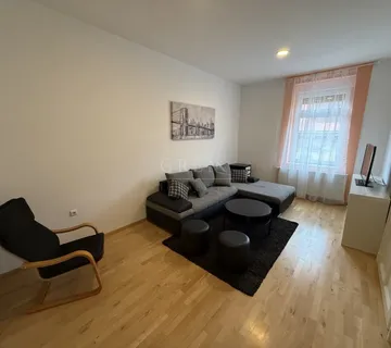 Draškovićeva, 3-sobni stan, 74 m2, balkon - 5 min hoda do Trga - cover