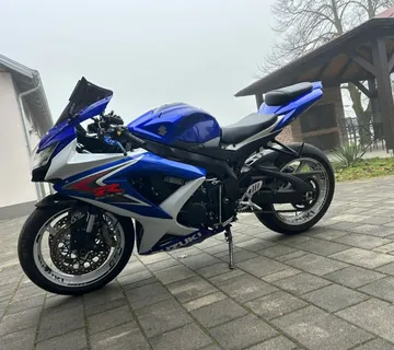 Suzuki GSXR750R 750 cm3, 2008 god. - cover