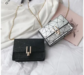 Ženska torba - Heidi - cover